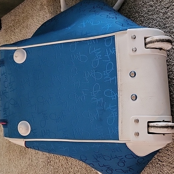 Rolling luggage - Picture 5 of 8